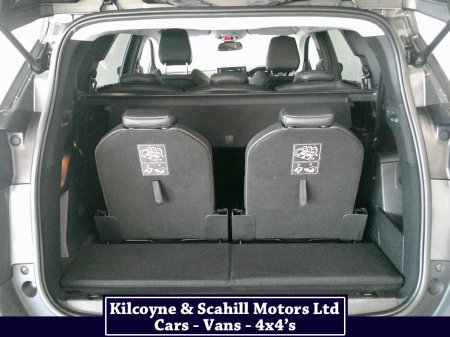 2021 Peugeot 5008 ALLURE BLUEHDI 7 Seater *Leather Interior + Heated Seats* €30,950 thumbnail