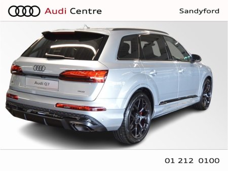 2026 Audi Q7 55 TFSI-e Quattro S-Line 290KW €106,180