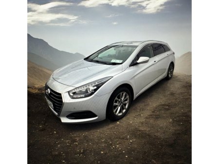 2017 Hyundai i40 Comfort 1.7 Diesel €9,888 thumbnail