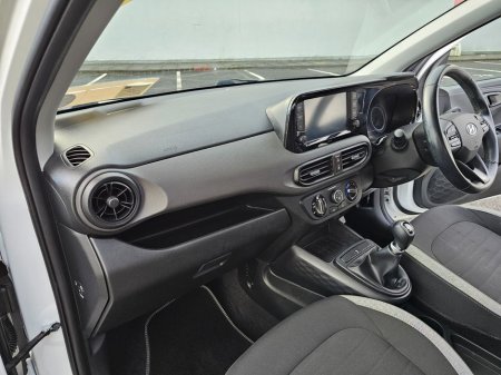 2021 Hyundai i10 1.0 PETROL Deluxe Plus MODEL LOW MILEAGE, FINANCE, NEW NCT, WARRANTY, 5 STAR REVIEWS €13,995 thumbnail