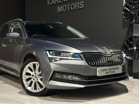 2023 Skoda Superb ESTATE E-HYBRID AUTOMATIC €29,950 thumbnail