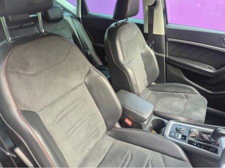 2022 SEAT Ateca FR TDI S-A DSG €30,950 thumbnail