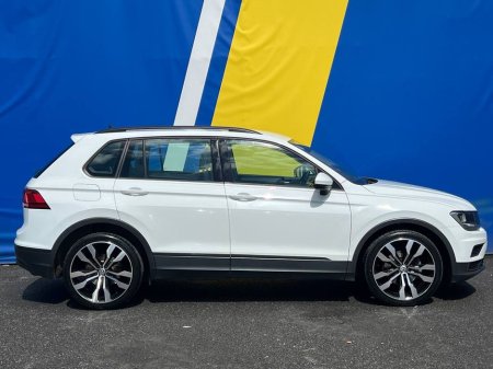 2018 Volkswagen Tiguan R-LINE PACK 2.0 TDI // TRENDLINE // NEW 20