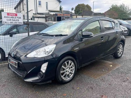 2015 Toyota Aqua AUTOMATIC Hybrid €8,750