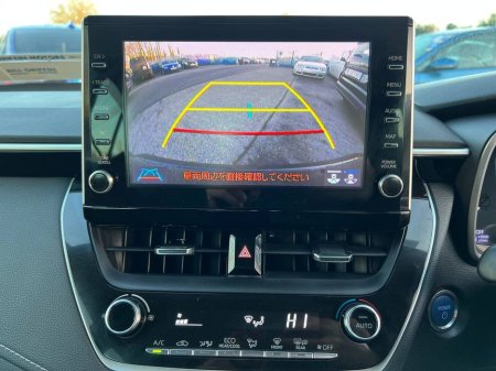 2019 Toyota Corolla ''S'' EDITION 1.8 HYBRID // 16" ALLOYS // REVERSE CAMERA // DIGITAL CLIMATE CONTROL €17,900 thumbnail