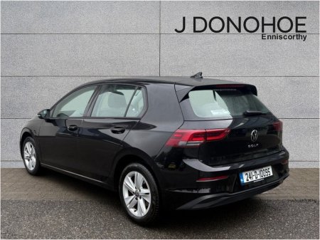 2024 Volkswagen Golf 2.0 TDI 115HP Life €28,950
