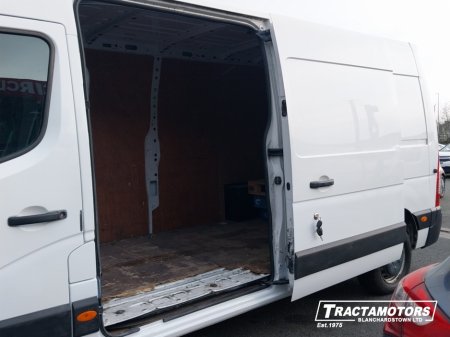 2019 Renault Master 3T5 VAN STD FWD 130 L3H L3H2 E6 4DR €10,999