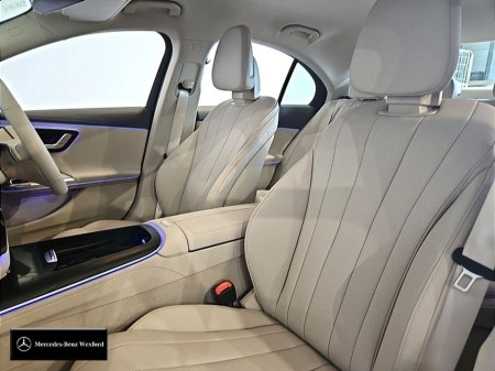 2025 Mercedes-Benz E Class E220D Exclusive Model €88,786 thumbnail