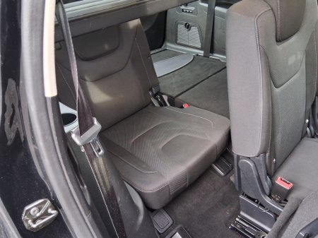 2020 Ford S-Max  €25,999 thumbnail