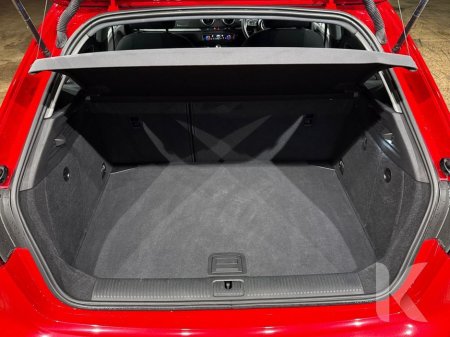 2017 Audi A3 1.4L TFSI AUTOMATIC - ALLOY WHEELS - MULTI FUNCTION STEERING WHEEL - CRUISE CONTROL - HEATING / AC CONTROLS - REVERSE CAMERA €17,950 thumbnail