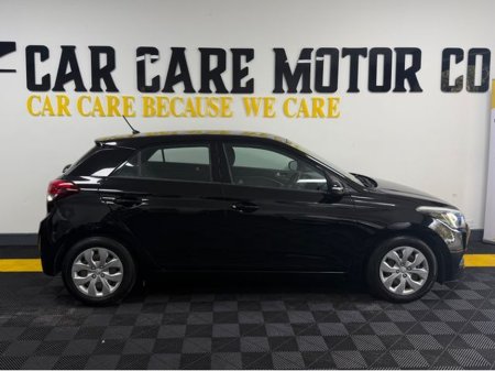 2017 Hyundai i20 Active Petrol Classic 5DR €9,777 thumbnail