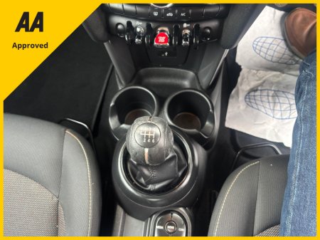 2018 MINI Cooper 1.5 3DR COOPER LOADED WITH SPEC €12,950 thumbnail