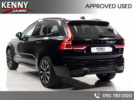 2022 Volvo XC60 B4 PLUS DARK 5DR AUTO €42,995