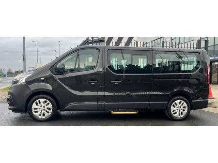 2020 Renault Trafic 9 Seat 170hp auto Sport €34,950