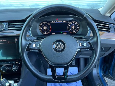 2018 Volkswagen Passat VARIANT HIGHLINE 2.0 TDI AUTO // LEATHER HEATED COOLED SEATS // DRIVER MASSAGE SEATS // APPLE CARPLAY/ANDROID AUTO €24,950
