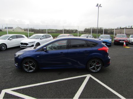 2018 Ford Focus 1.5 TDCI ST-LINE X 120PS 5DR thumbnail