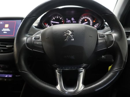 2016 Peugeot 2008 *33*  ACTIVE 1.6 BLUE HDI 100 4 4DR €11,900 thumbnail