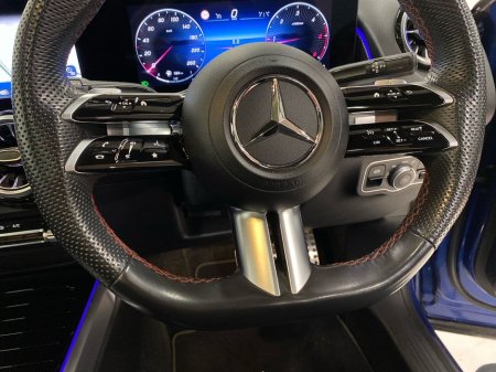 2024 Mercedes-Benz GLB GLB 200 D AMG Pack & Panoramic Sunroof 5 Seater €52,950 thumbnail