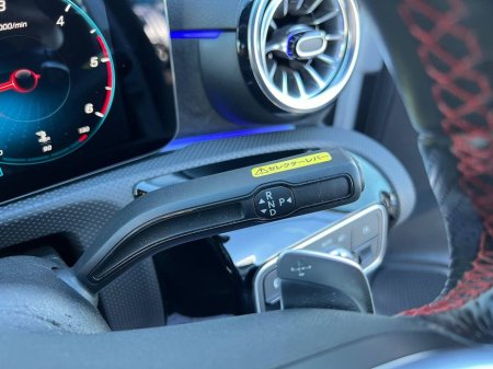 2021 Mercedes-Benz A Class A200d AMG-LINE PREMIUM PLUS // VIRTUAL COCKPIT // LEATHER/ALCANTARA HEATED SEATS // ADAPTIVE CRUISE CONTROL €32,900 thumbnail