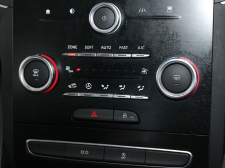 2017 Renault Megane IV ST Sport Tourer Dynamique 5 €12,999 thumbnail