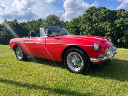 1967 MG MGC Roadster €13,000
