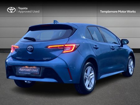 2021 Toyota Corolla COROLLA HYBRID LUNA H/B €25,500