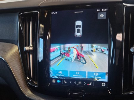 2022 Volvo XC60  €42,950 thumbnail