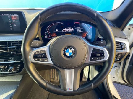 2019 BMW 5 Series 523d M-SPORT XDRIVE AUTO // NEW NCT // HEADS-UP DISPLAY // POWERED HALF ALCANTARA M-SPORT SEATS €32,900