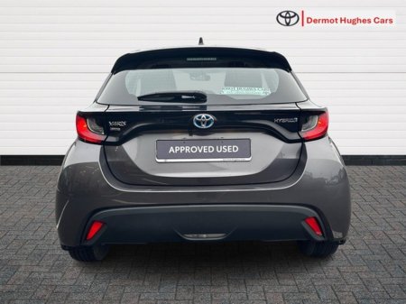 2023 Toyota Yaris 1.5 HYBRID LUNA 4DR AUTO €22,950