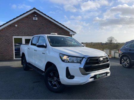 2023 Toyota Hilux ICON D-4D 4WD DCB***LOW MILES***PREMIUM JEEPS IN THE NORTH EAST*** €43,950