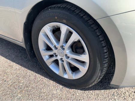 2015 Kia Ceed CEE'D 1.4 EX 4DR €10,500