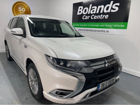 2019 Mitsubishi Outlander (Low Kms) HYBRID 2.4 PHEV AUTOMATIC 5DR MODEL www.bolandscarcentre.ie €22,900