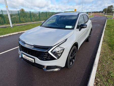 2025 Kia Sportage *2 year AA* 6 YEAR WARRANTY* Bluetooth, Touch Screen Infotainment System, All-Leather Seats, Reversing Camera, thumbnail