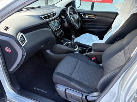 2015 Nissan Qashqai 1.2T 115 Petrol SV 92Km €10,990 thumbnail