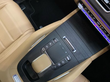 2026 Mercedes-Benz GLE Class GLE 350de 4MATIC Sport Edition | Electric Sunroof, Reversing Camera, €112,530 thumbnail