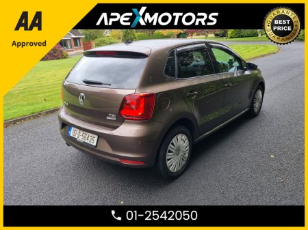 2015 Volkswagen Polo FINANCE ARRANGED * TOP-SPEC  * HIGHLINE * AUTOMATIC * NCT AUG-26 * LOW TAX * STAMPED SERVICE HISTORY * AA APPROVED * 101 SAFETY CHECKLIST * IMMACULATE ( AS NEW ) * COLOUR REVERSE CAMERA €9,949 thumbnail