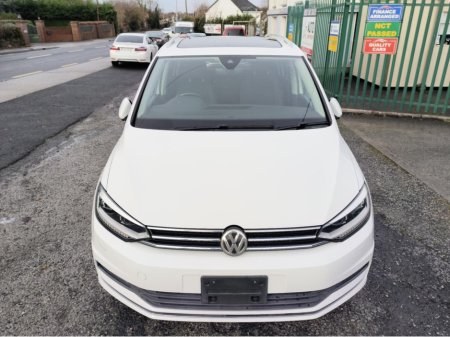 2017 Volkswagen Touran Comfort €16,950