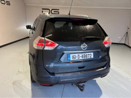 2016 Nissan X-Trail 4x4  TEKNA 4WD - LEATHER €10,950 thumbnail