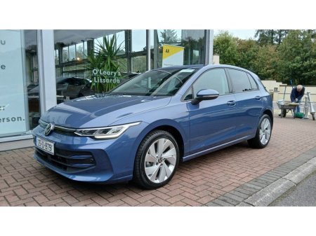 2025 Volkswagen Golf GOLF EDITION 75 2.0 TDI 116HP, Anemore Blue met, 18km. €35,450