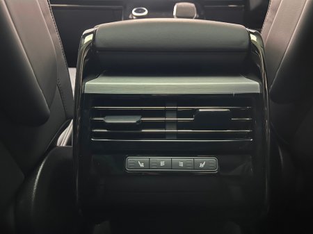 2023 Land Rover Range Rover Sport DYNAMIC SE P440E 440HP *PAN ROOF* €94,990 thumbnail