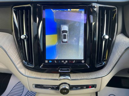 2023 Volvo XC60 T6 PLUS DARK AWD 2.0 HYBRID * HIGH SPEC * // PANORAMIC SUNROOF // LEATHER HEATED SEATS // 360 PARKING CAMERAS €39,950 thumbnail
