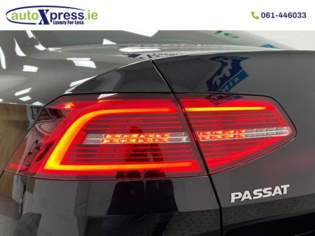 2019 Volkswagen Passat 2.0 TDI HIGH LINE Automatic, Reversing camera €26,995 thumbnail