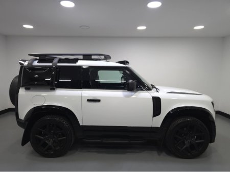 2021 Land Rover Defender HARD TOP SE D MHEV A €54,950