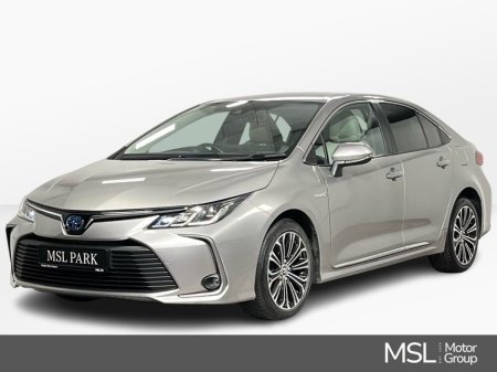 2019 Toyota Corolla Luna Sport 1.8 Hybrid Saloon - Reversing Camera - Sat Nav - Climate Control - Heated Seats - Keyless Start - Auto Lights/Wipers