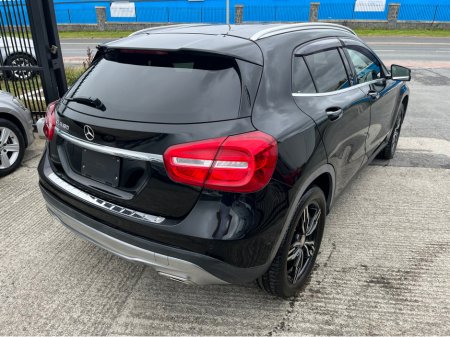 2015 Mercedes-Benz GLA Class GLA 180 AUTOMATIC LOW KMS €15,950