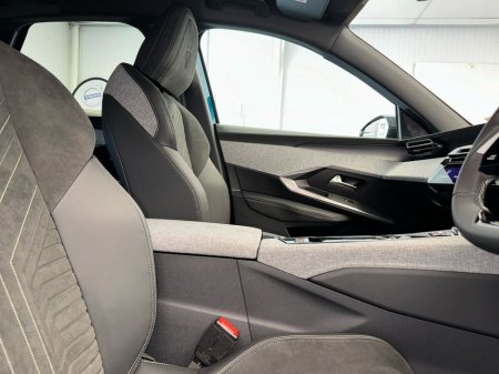 2026 Peugeot 3008 E GT *FREE CHARGER* €105 P/W ON PCP €51,470 thumbnail