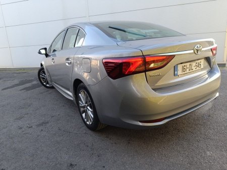 2016 Toyota Avensis 2.0 D-4D (143) Luna Navi €11,950