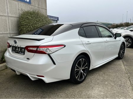 2019 Toyota Camry WS AUTOMATIC HYBRID 2.5 PETROL //HIGH SPEC//FULL LEATHER//HEATED SEATS//HEAD UP DISPLAY//WIRELESS PHONE CAHRGER// €24,950