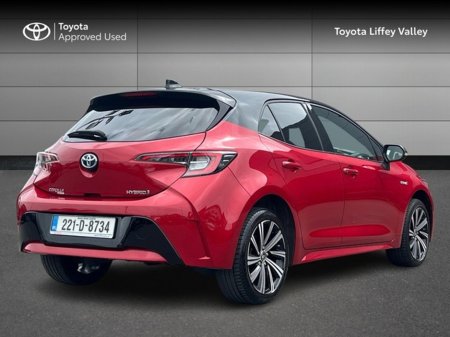 2022 Toyota Corolla COROLLA HYBRID L/SPORT HB €26,950 thumbnail
