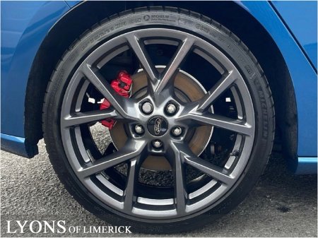 2022 Ford Focus 2.0L EcoBlue 190PS ST €38,500 thumbnail